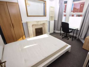 Photo 4- click for photo gallery